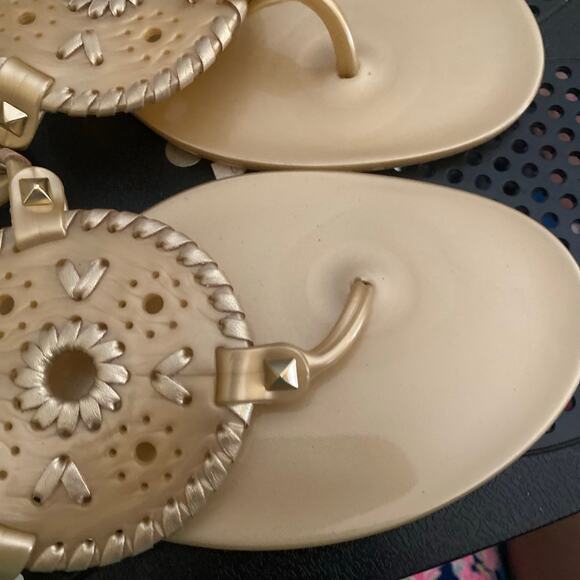 Jack Rogers gold sandals size 10 - Picture 5 of 5